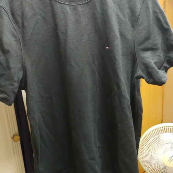[BUNJANG] Tommy Hilfiger Short Sleeve Sweatshirt Black / 토미 힐 피거 반팔 맨투맨 L 블랙
