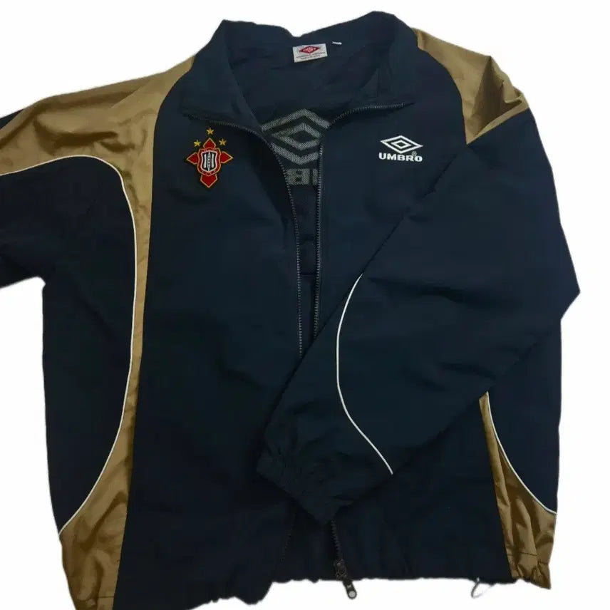 [BUNJANG] Umbro Windbreaker Jumper Navy Gold Portugal / 엄브로 바람막이 점퍼 네이비 골드