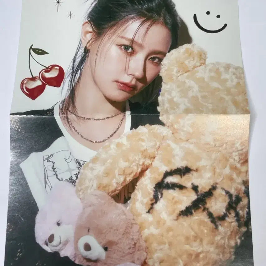 [BUNJANG] G)I-DLE Miyeon Album Poster / 아이들 미연 앨범 포스터