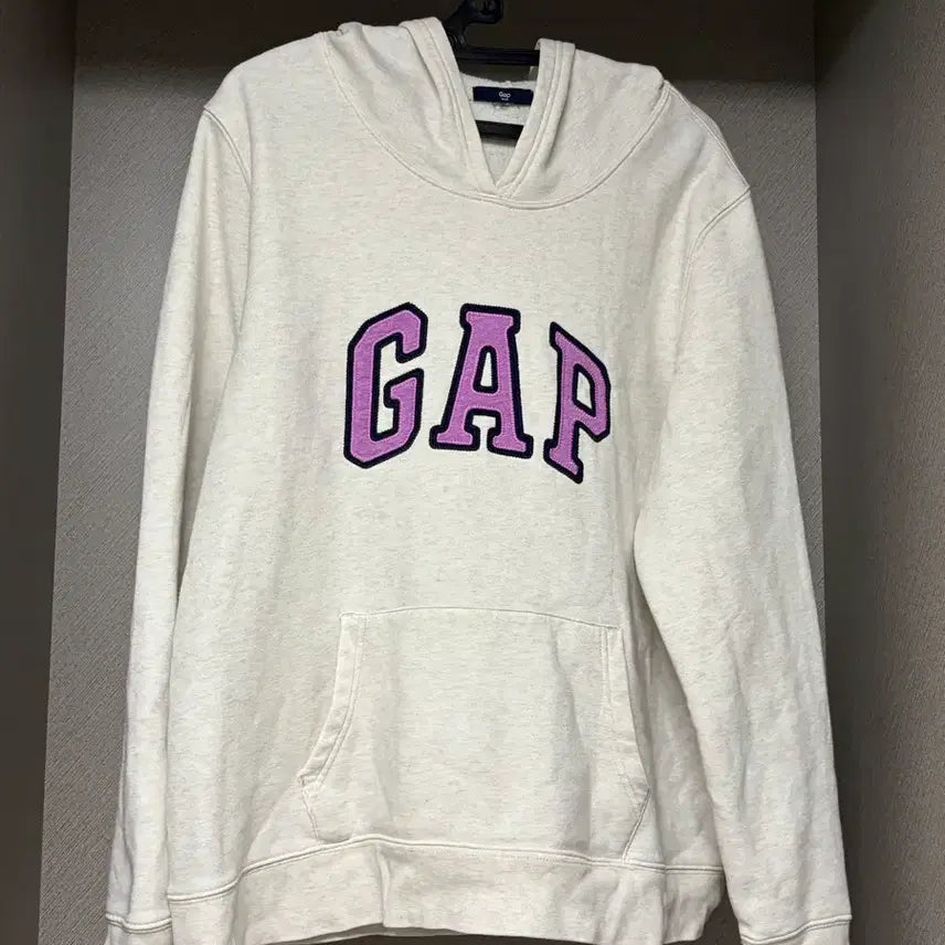 [BUNJANG] GAP Vintage Sweatshirt Ivory / 갭 후드티 아이보리 빈티지 코모 와걸 카메 스즈코 카라하나