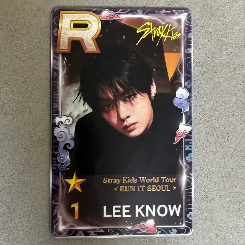 [BUNJANG] Stray Kids 'SKZ-REPLAY' Concert Special Package Photocard (Lee Know) / 스키즈 슈스제 SSJ 런잇서울 콘서트 스페셜 패키지 포카 (리노) 양도