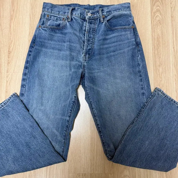 [BUNJANG] Outstanding 30s Selvage Wide Denim Light Blue / 아웃스탠딩 30s 셀비지 와이드 데님 연청