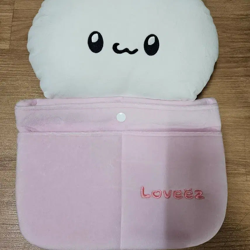 [BUNJANG] LOVEEZ Bear Plush Wall Pocket / loveez 인형 월포켓