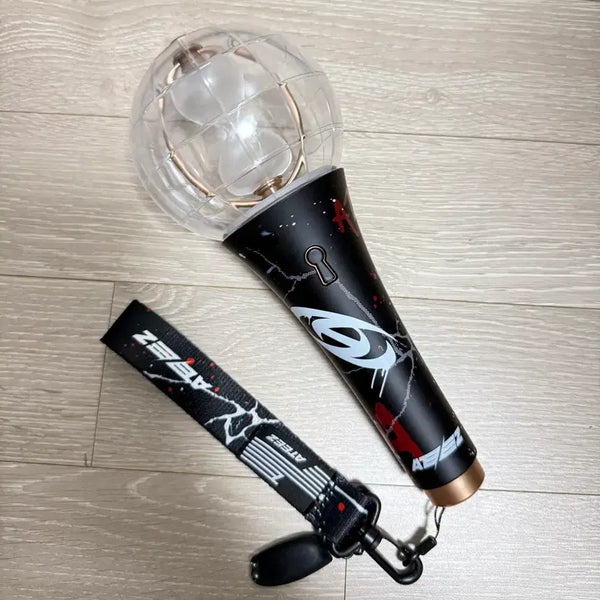 [BUNJANG] Ateez Lightiny Ver.2 Bundle Set (Lightstick Cover + Strap) / 에이티즈 응원봉 라이티니2 + 바디스틱 커버 + 스트랩 세트