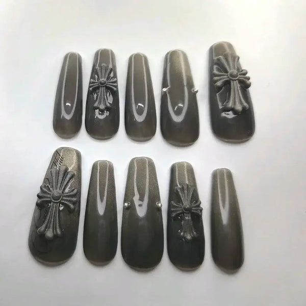 [BUNJANG] Handmade Magnetic Gel Nails with Cross Charm - Gothic Black Gradient / 수제 네일팁 자석젤 십자가 네일 | 고딕 | 블랙 그라데이션 | 핸드메이드