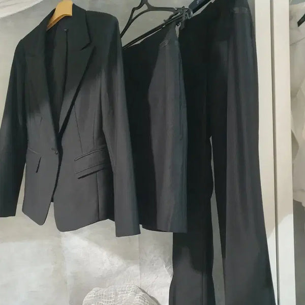 [BUNJANG] Joinus Black 3-Piece Suit Set (Jacket, Skirt, Pants) Size 55 / 조이너스 블랙 정장 3피스 세트 (자켓, 치마, 바지) 55