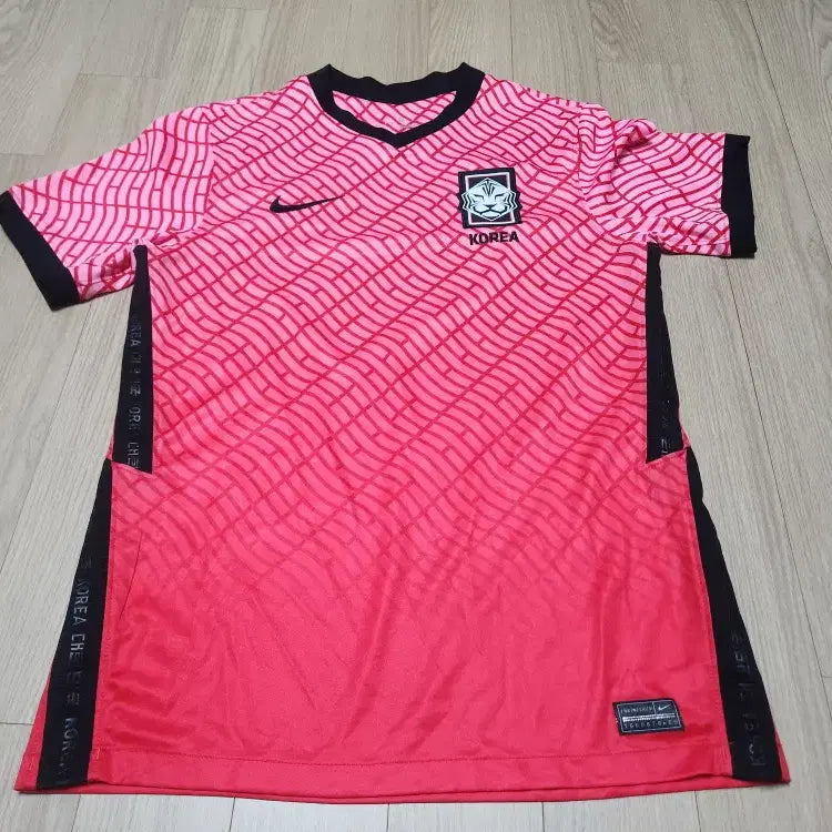 [BUNJANG] Nike 2020 National Football Team Uniform Slim Fit 90-95 / 2. 나이키 2020년 국대 축구 유니폼 사이즈 90~슬림 95 판매