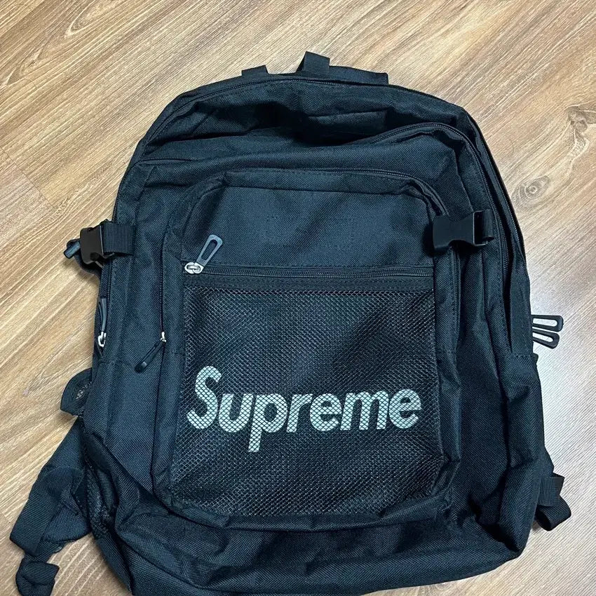 [BUNJANG] Supreme Backpack Black / 슈프림 백팩 블랙