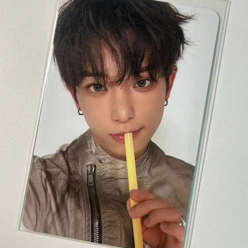 [BUNJANG] ENHYPEN VR Concert Photocard Harua Straw Week 1 / 앤팀 vr 콘서트 포카 양도 1주차 빨대 하루아