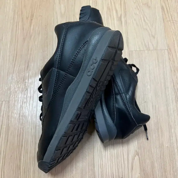 [BUNJANG] Nike ACG Black Men's Sneakers (Size 285) / 나이키 ACG 블랙 (285)