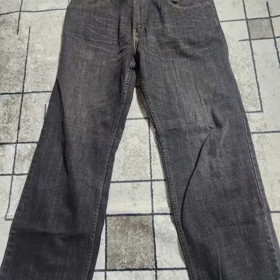 [BUNJANG] Levi's 559 Black Jeans / 리바이스 559