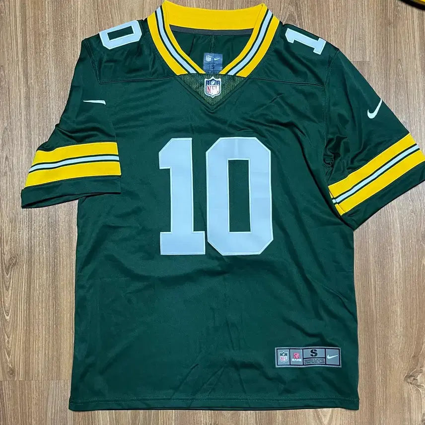 [BUNJANG] Nike Green Bay Packers #10 NFL Jersey (S) / 나이키 NFL 그린베이 패커스 10번 유니폼 (S)