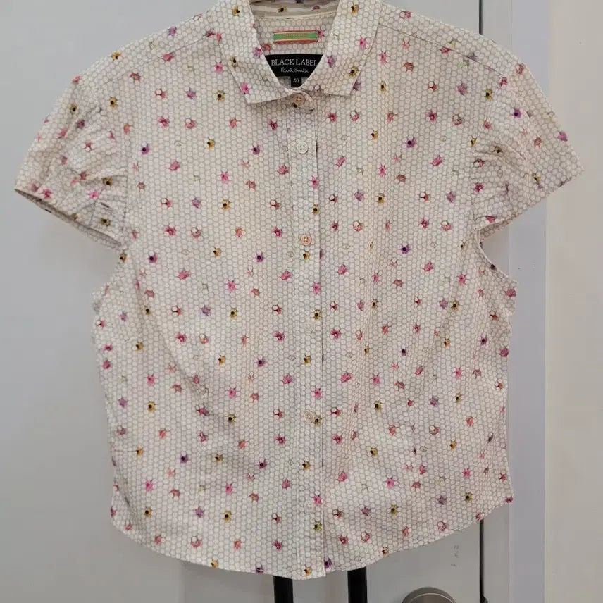 [BUNJANG] Paul Smith Black Label Floral Pattern Cropped Short-Sleeve Shirt / 폴스미스 블랙라벨 플라워 패턴 크롭 반팔 셔츠 40사이즈 55~66