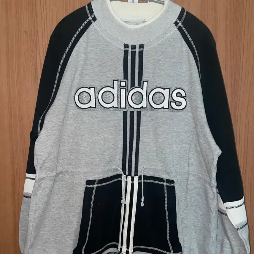 [BUNJANG] Adidas Vintage Sweatshirt / 아디다스 빈티지 맨투맨