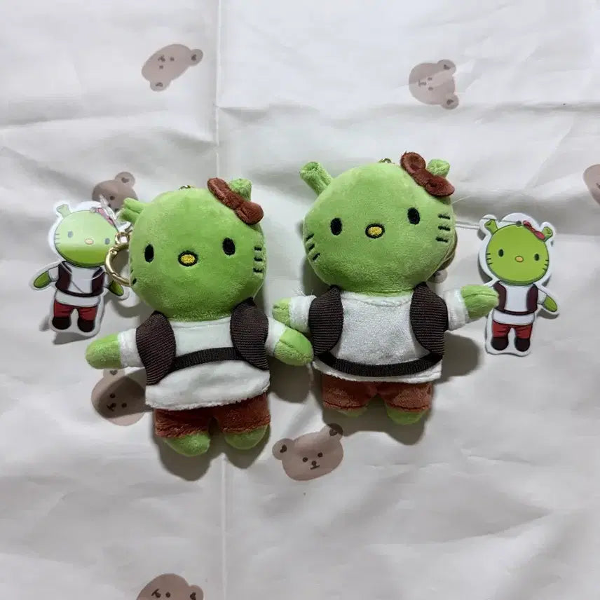[BUNJANG] Hello Kitty Shrek Plush Keychain / 키티 슈렉 인형 키링