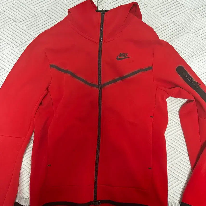 [BUNJANG] Nike Tech Pack (Red) - Size S / 나이키 테크팩 (레드)