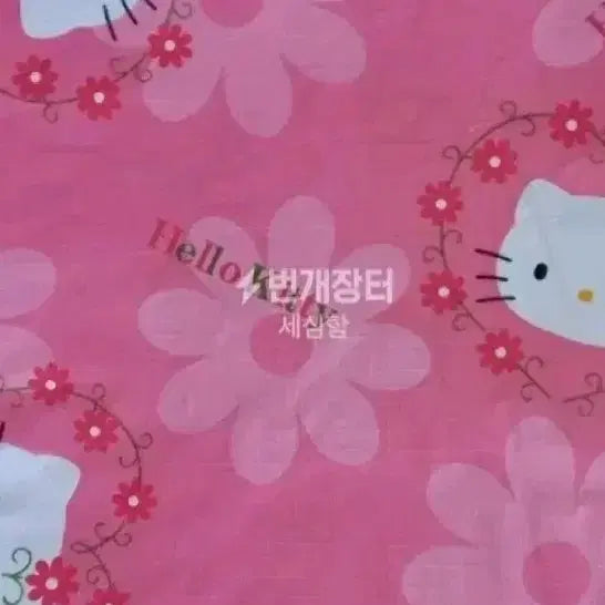 [BUNJANG] Sanrio Hello Kitty Daisy Waterproof Table Mat/Desk Mat / 고전키티 데이지 식탁/데스크 방수매트[미품/초희귀템]