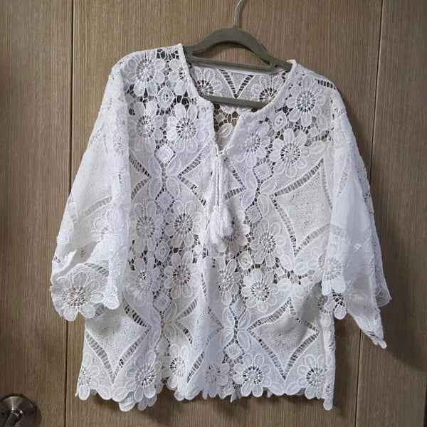 [BUNJANG] Flower Lace Crochet Blouse - Free Size / 새상품 플라워 레이스 크로셰 블라우스 free