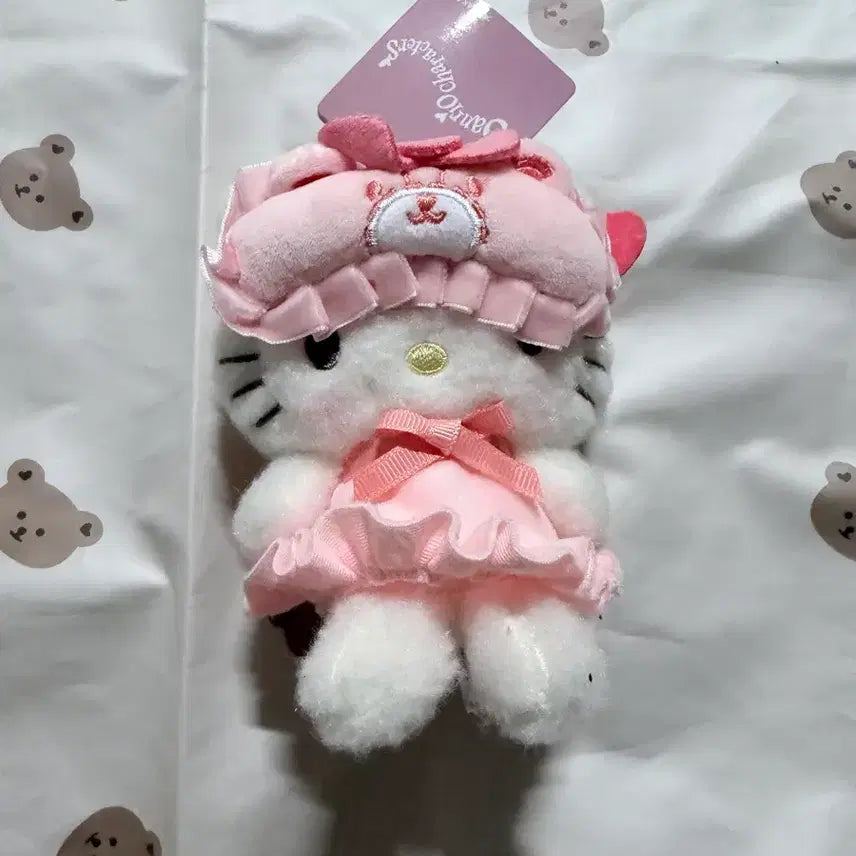 [BUNJANG] Hello Kitty Pajama Doll Keyring / 헬로키티 잠옷 인형 키링