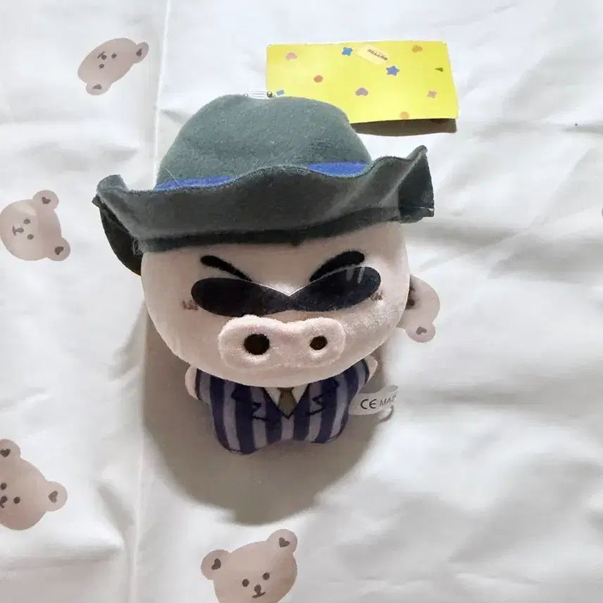 [BUNJANG] Buri Buri Kitty Mafia Doll Keyring / 부리부리 키티 마피아 인형 키링