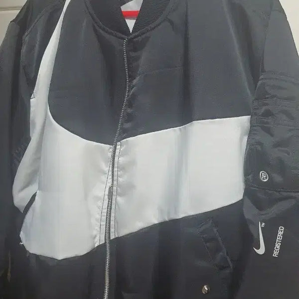 [BUNJANG] Nike Big Swoosh Reversible Windbreaker Jacket / 나이키 빅스우시 점퍼 바람막이 자켓 리버시블 양면
