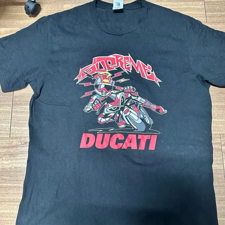 [BUNJANG] Supreme Ducati Short Sleeve T-Shirt - Size M / 슈프림 두카티 반팔 M사이즈