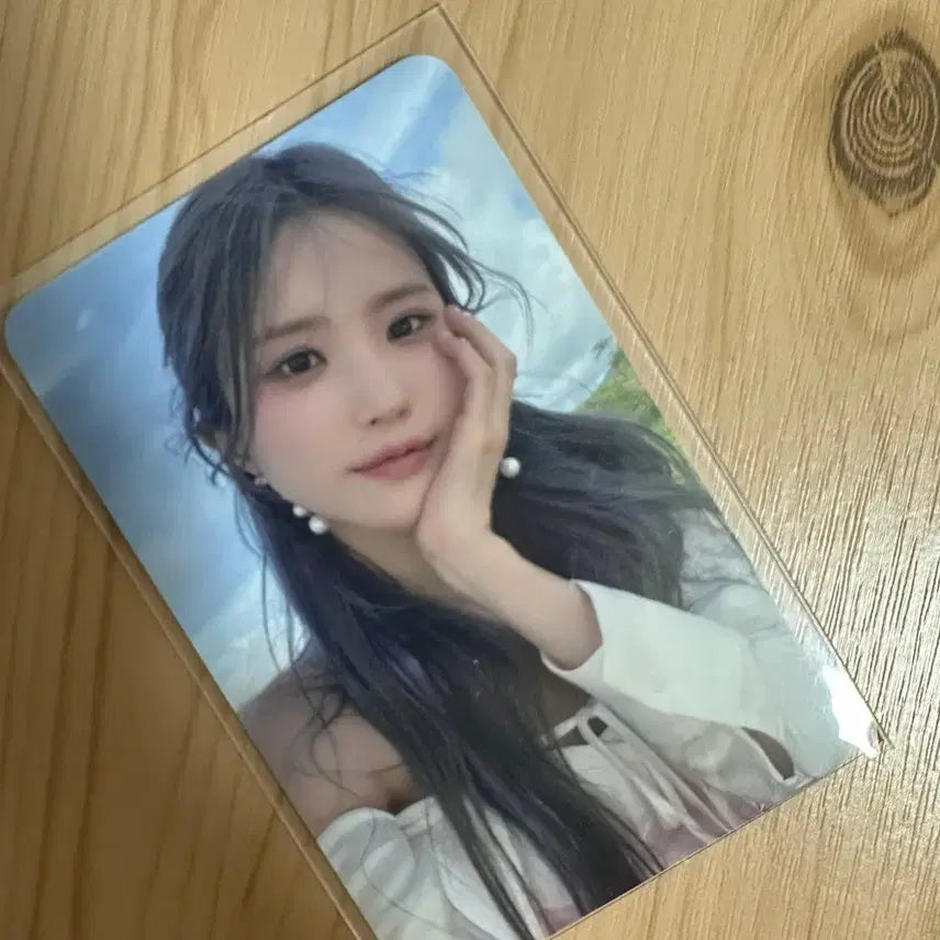 [BUNJANG] fromis_9 Song Hayoung From Our Backyard Weverse Shop POB Photocard / [판매] 프로미스나인 송하영 스디웨 위버스샵 특전 포토카드