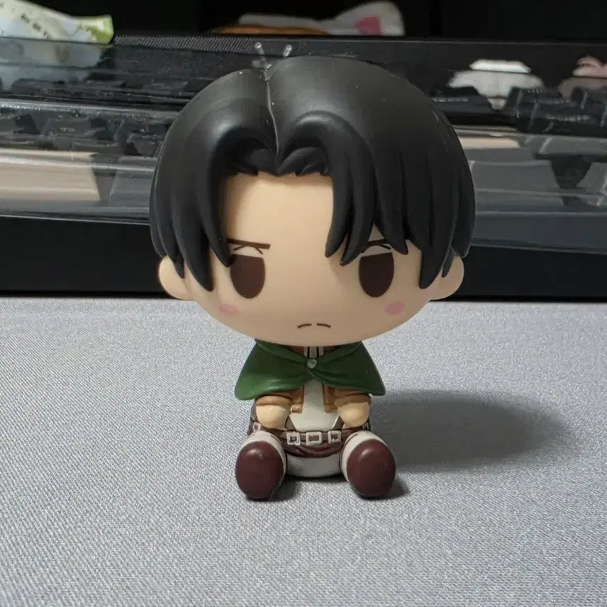 [BUNJANG] Attack on Titan Levi Chocoloco Ichiban Kuji Figure / 진격의 거인 제일복권 이치방쿠지 리바이 초코노코
