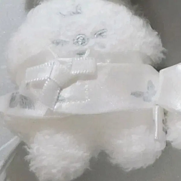 [BUNJANG] Stray Kids Han Jisung Micro Plush White Run.it Doll / 한쿼카 한 지성 마이크로 플러시 양 화이트 스트레이키즈 스키즈 스키주 런잇