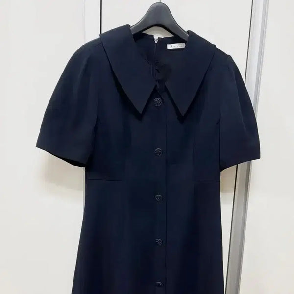 [BUNJANG] It MICHAA Navy Sailor Button Flare Dress / 잇미샤 빅카라 반팔 플레어 원피스 네이비 세일러 버튼 퍼프소매 하객룩 행사 졸업식