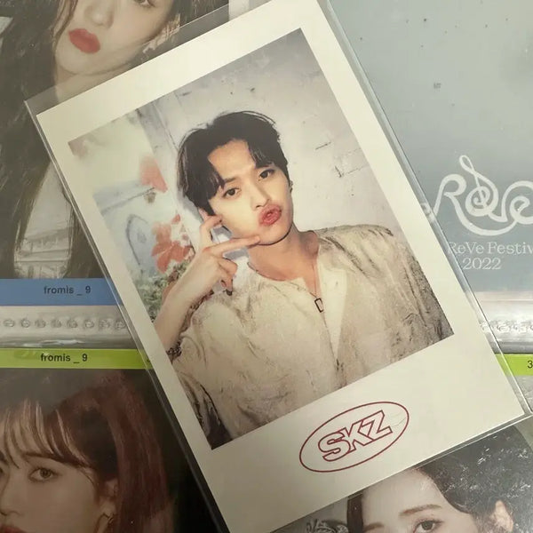 [BUNJANG] Stray Kids Lee Know 2021 Season's Greetings Photocard / [판매] 스트레이키즈 리노 2021 시즌그리팅 포토카드