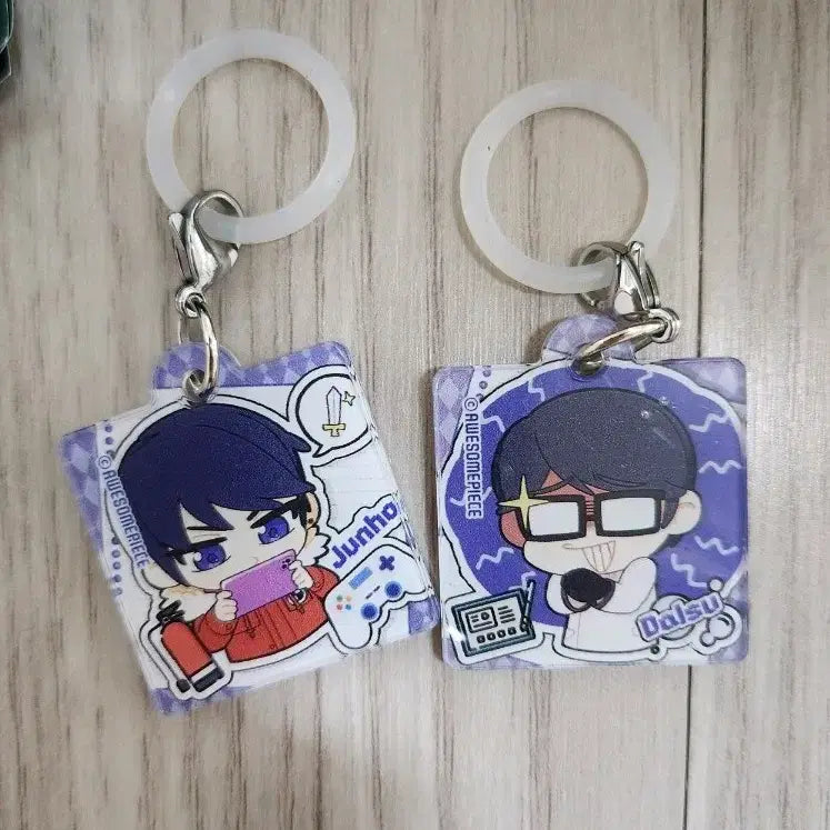 [BUNJANG] Zombieland Saga Acrylic Mini Keychain Charm Set (Goo Dal-su, Kim Jun-ho) / 좀비고 교환 판매 아크릴 미니 키링 참 구달수 김준호 메지루시