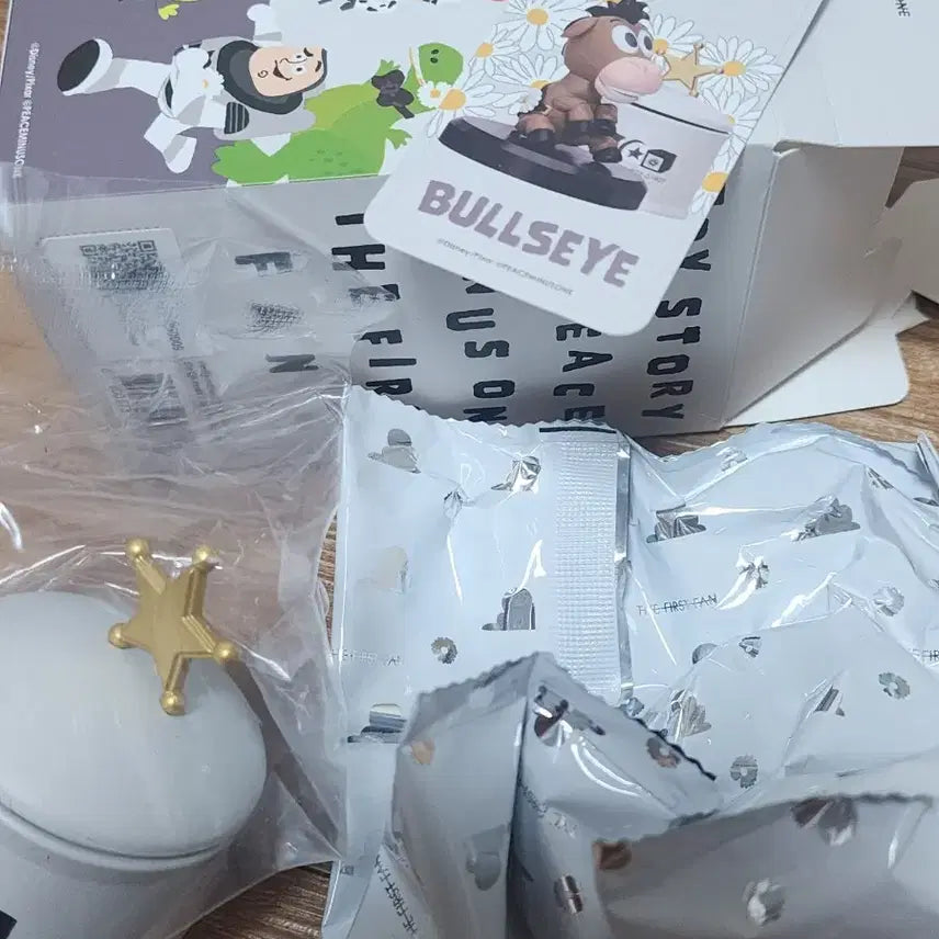 [BUNJANG] PEACEMINUSONE Toy Story Bullseye Figure Blind Pack New / 피스마이너스원 토이스토리 불스아이 랜덤 피규어 블라인드 피규어 새상품