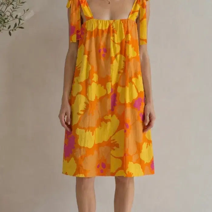 [BUNJANG] COS Flower Pattern Ribbon Shoulder Dress / COS 플라워 패턴 리본 숄더 원피스 휴양지룩