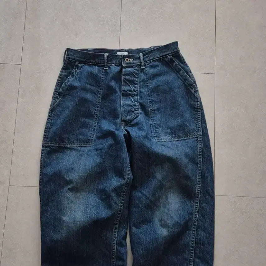 [BUNJANG] CIOTA Baker Denim Pants Size 4 / 시오타 베이커 데님팬츠 4사이즈