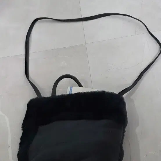 [BUNJANG] A+G Premium Fur Shoulder Bag / A+G 프리미엄 퍼 숄더백