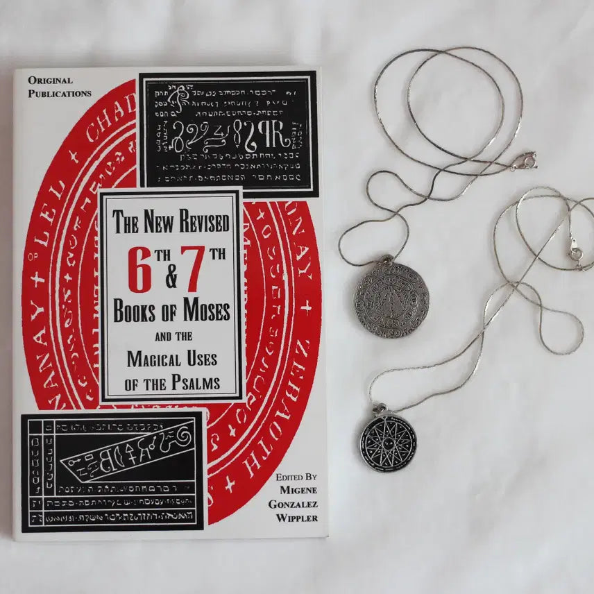 [BUNJANG] The 6th & 7th Books of Moses and the Magical Use of Psalms + 2 Talismans Set / [오컬트 / 카발라 서적] 모세의 제6,7서 와 시편의 마법적 활용 + 탈리스만 2종 세트