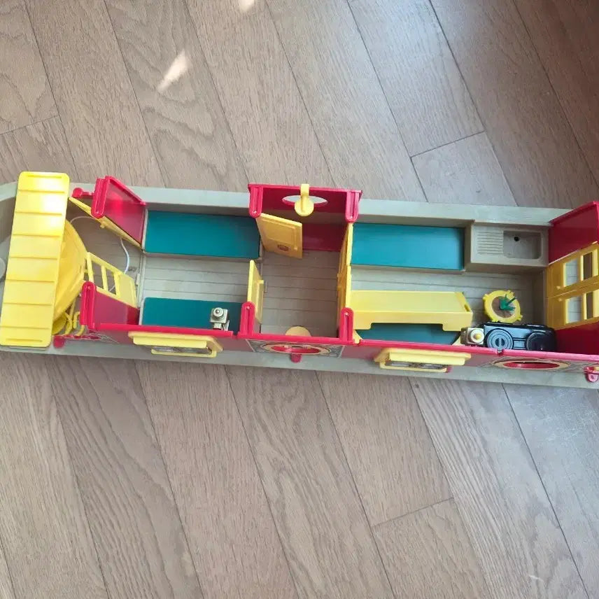 [BUNJANG] Sylvanian Families Ship Toy / 실바니안 배