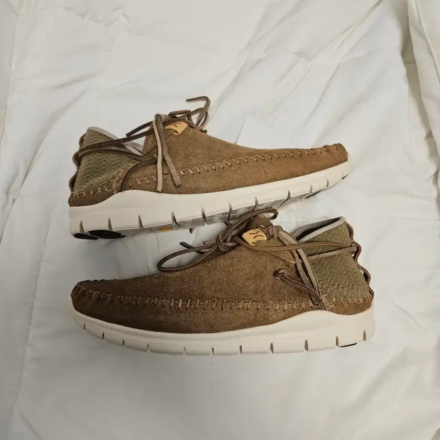 [BUNJANG] BIMBA Y LOLA UTE MOC Trainer US 11 / 새상품 비즈빔 UTE MOC 트레이너 us11
