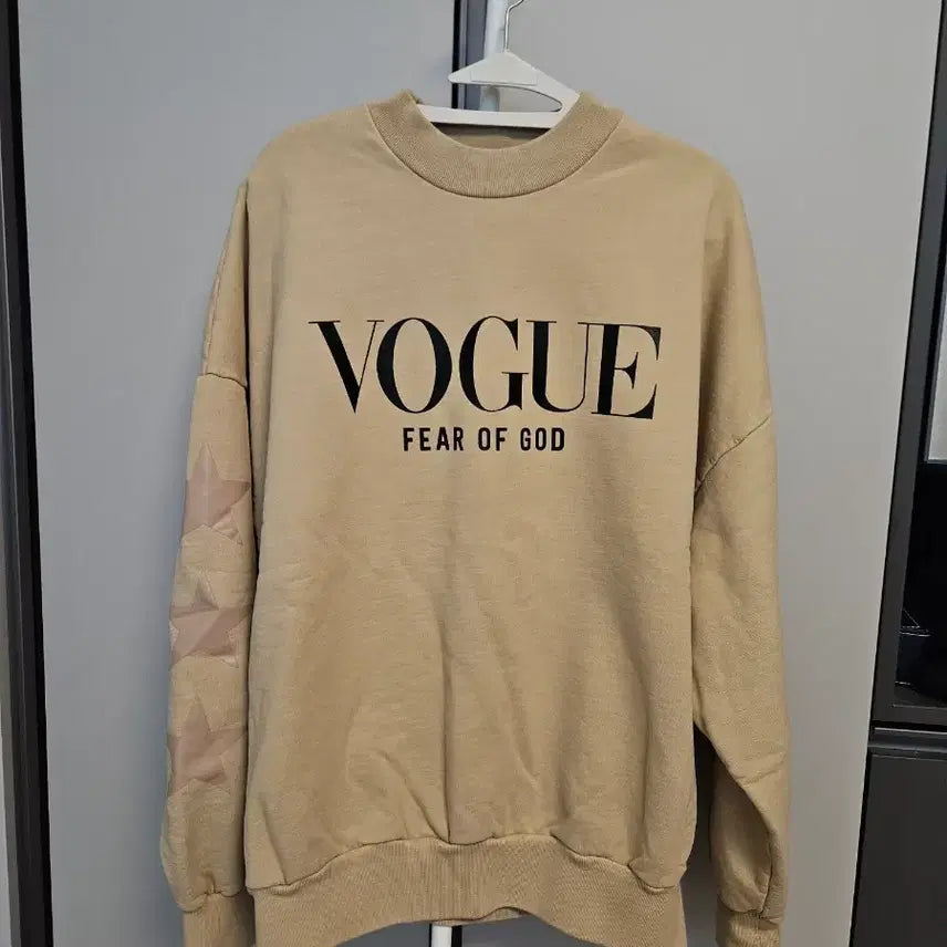 [BUNJANG] Fear of God Vogue Sweatshirt Dirty Ivory S / 새상품 보그 피어오브갓 맨투맨 더티 아이보리 S 사이즈