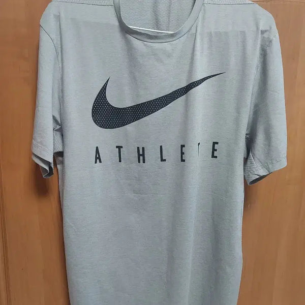 [BUNJANG] Nike Dri-FIT Performance Cooling T-Shirt Gray XL / NIKE 기능성 드라이핏 냉감 그레이 ATHLETE XL