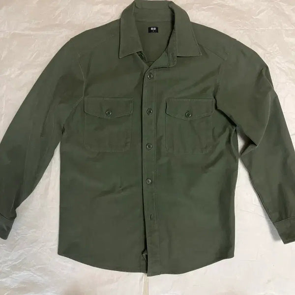 [BUNJANG] Uniqlo Khaki Pocket Shirt / 유니클로 카키 포켓 셔츠