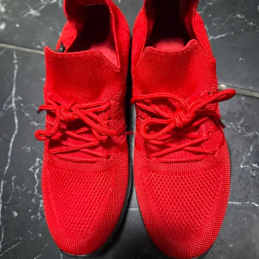 [BUNJANG] Red Knit Sneakers - Women's / 빨간색 니트 스니커즈