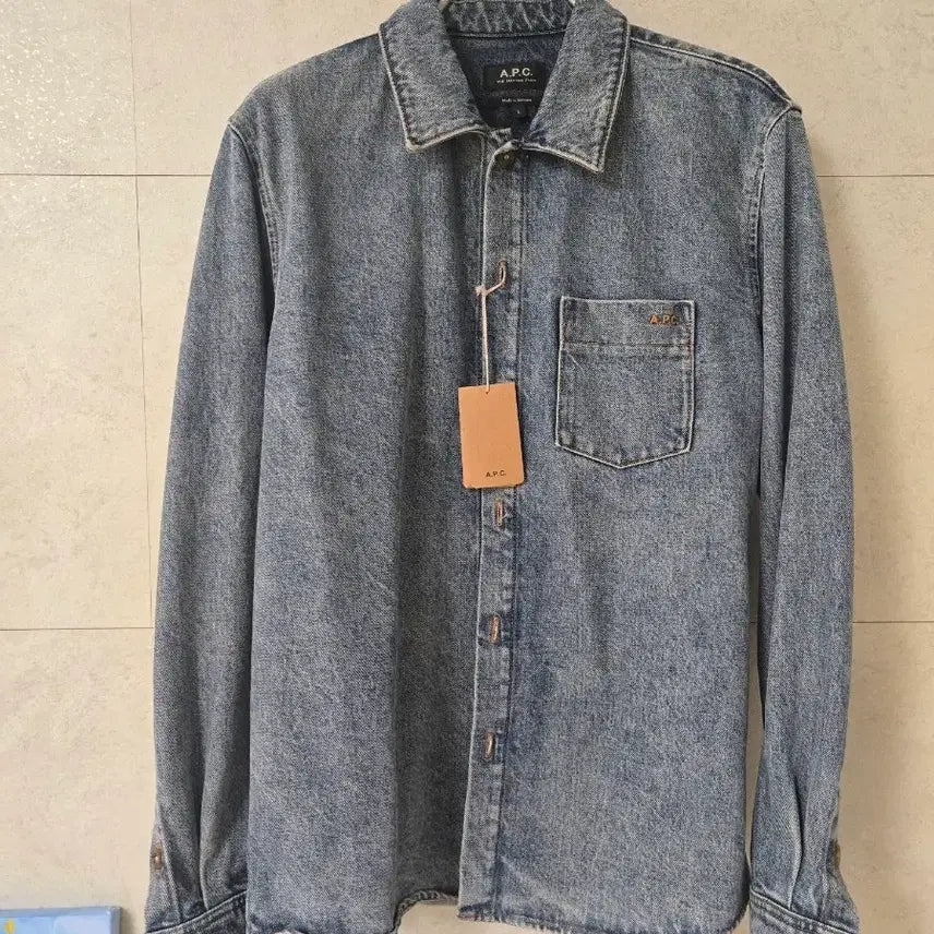 [BUNJANG] A.P.C. Vibrato Denim Shirt Jacket / 아페쎄 비브리토 청셔츠/ L사이즈/ 미시착 새제품