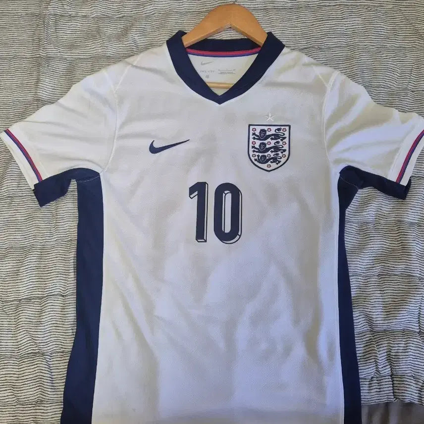 [BUNJANG] Nike England 24/25 Season Bellingham #10 Jersey / 니이키 잉글랜드 24/25 시즌 밸링엄 10번 유니폼