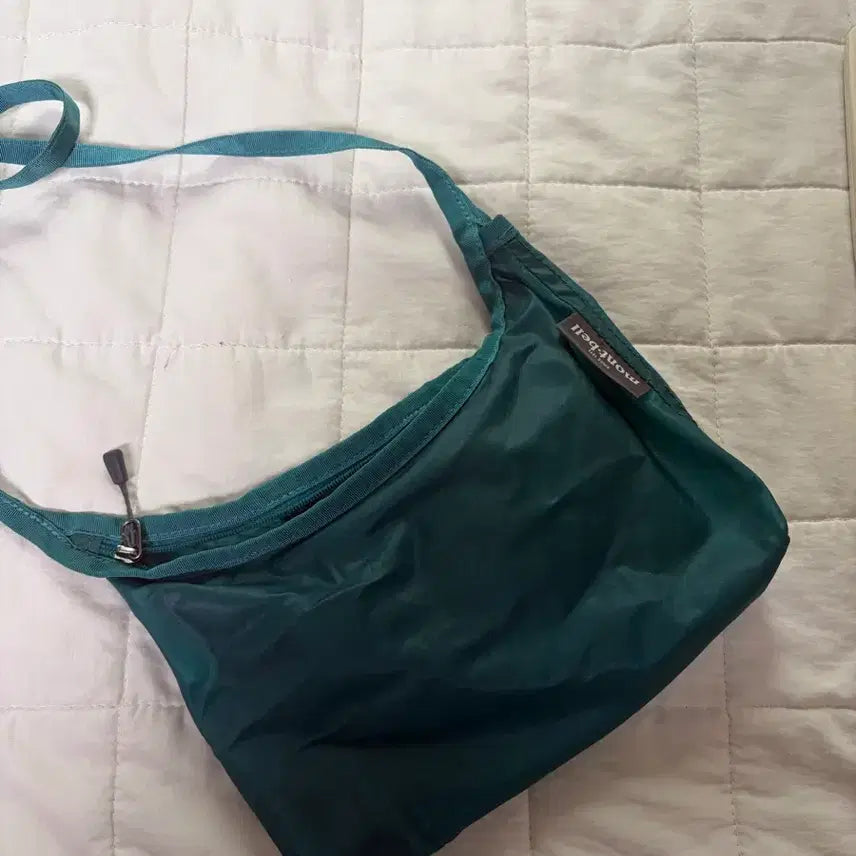 [BUNJANG] Montbell Crossbody Bag / 몽벨 크로스백