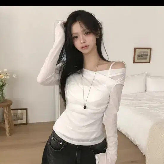 [BUNJANG] Off-Shoulder Sheer Slim Fit Summer Top / 에이블리 여름 오프숄더 시스루 여리 슬림핏