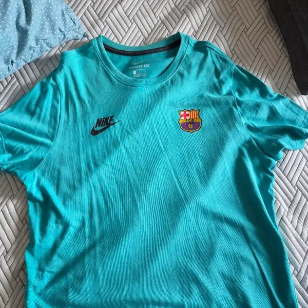 [BUNJANG] Nike Barcelona T-Shirt Large (105) / (미실착) 나이키 바르셀로나 티셔츠 105