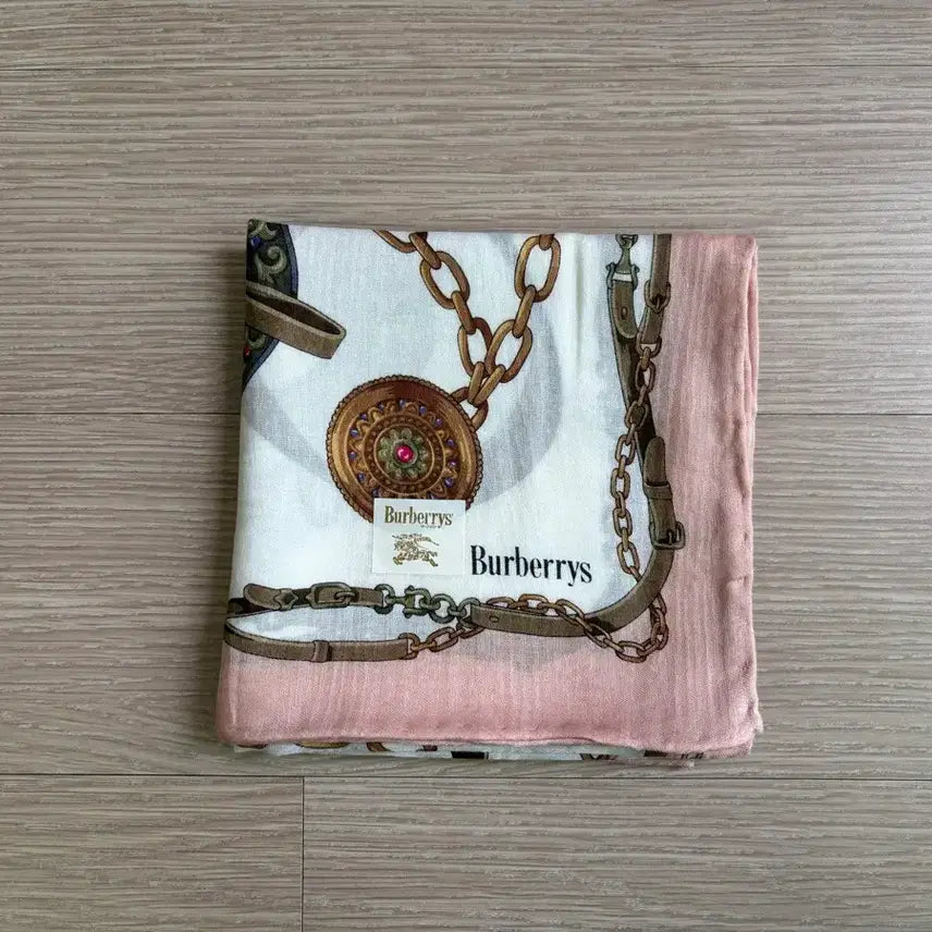 [BUNJANG] Burberry Petite Handkerchief / 버버리 쁘띠 손수건