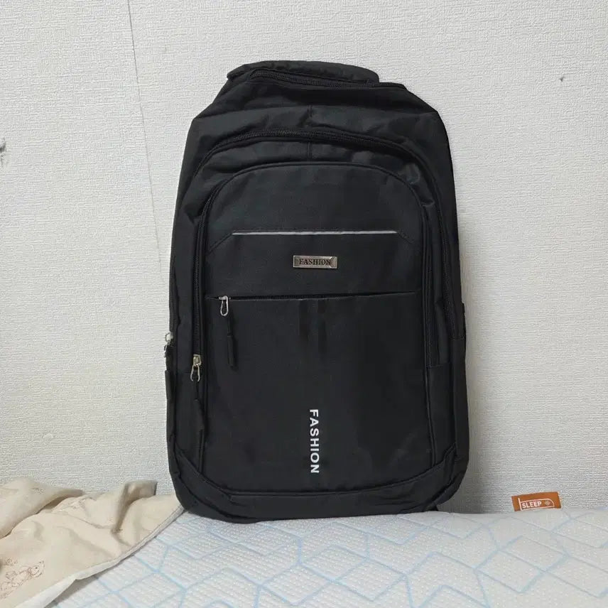 [BUNJANG] Unisex Backpack - Black / 백팩 공용 새상품